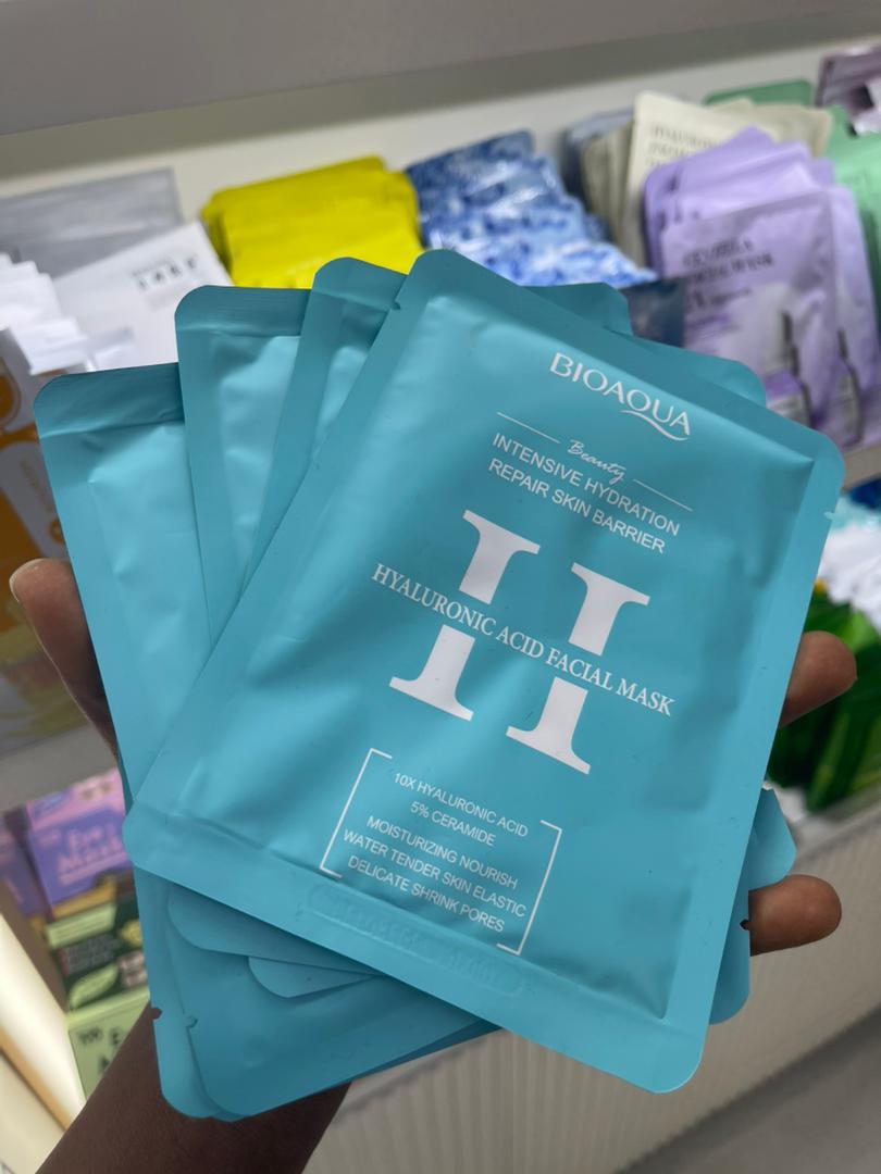 Facial Mask (Instant Pickup)