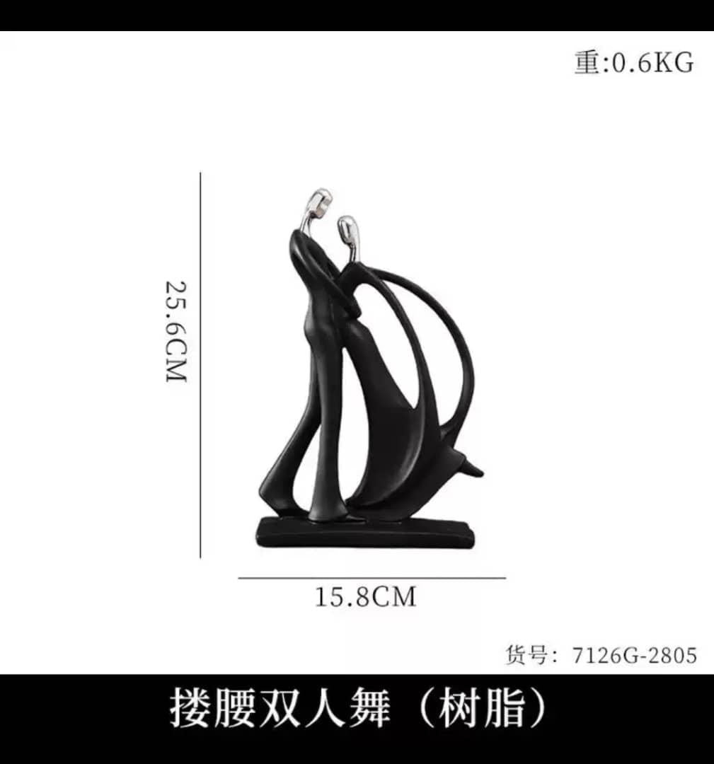 Couples Figurine Statue decor (Instant Pickup)