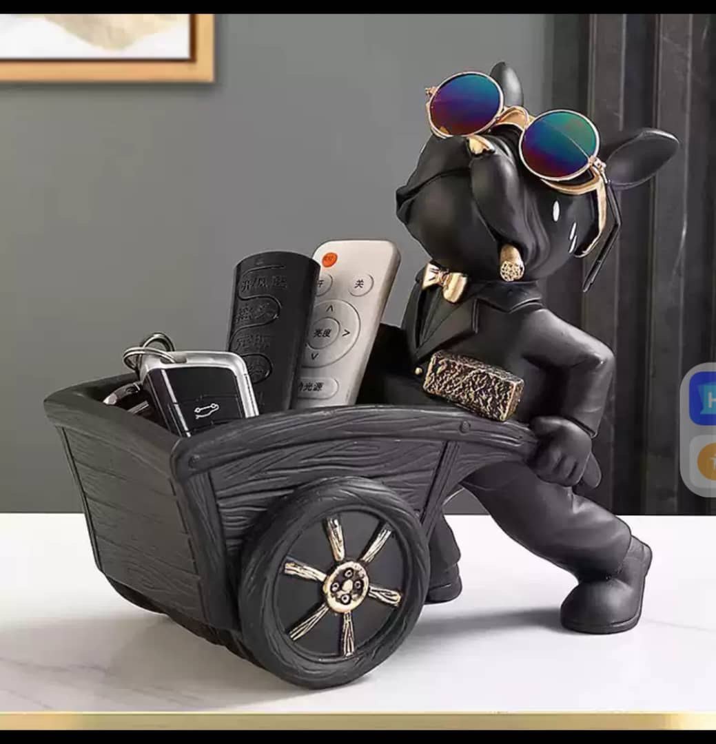 Rich Cat Remote and Key Holder Figurine Statue decor (Instant Pickup)